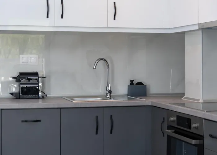 Sithoniars Ground Floor Gem In Apartament