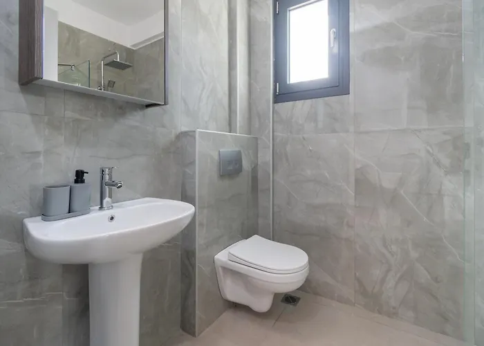 Sithoniars Ground Floor Gem In * Nikiti (Sithonia)