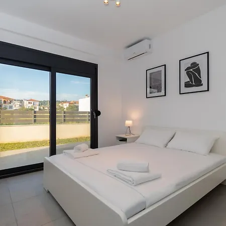 Apartment Sithoniars Ground Floor Gem In