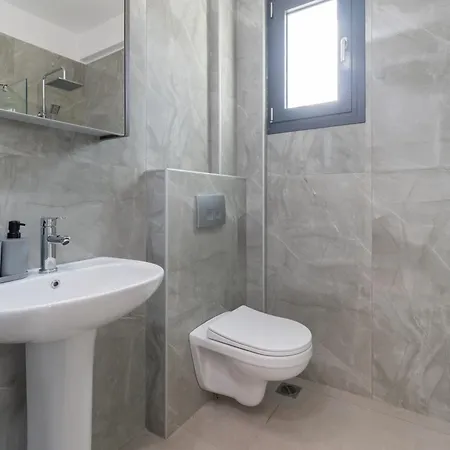 Sithoniars Ground Floor Gem In * Nikiti (Sithonia)